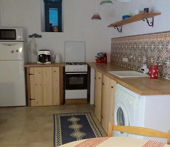 Rhodes Summer House * غينادي